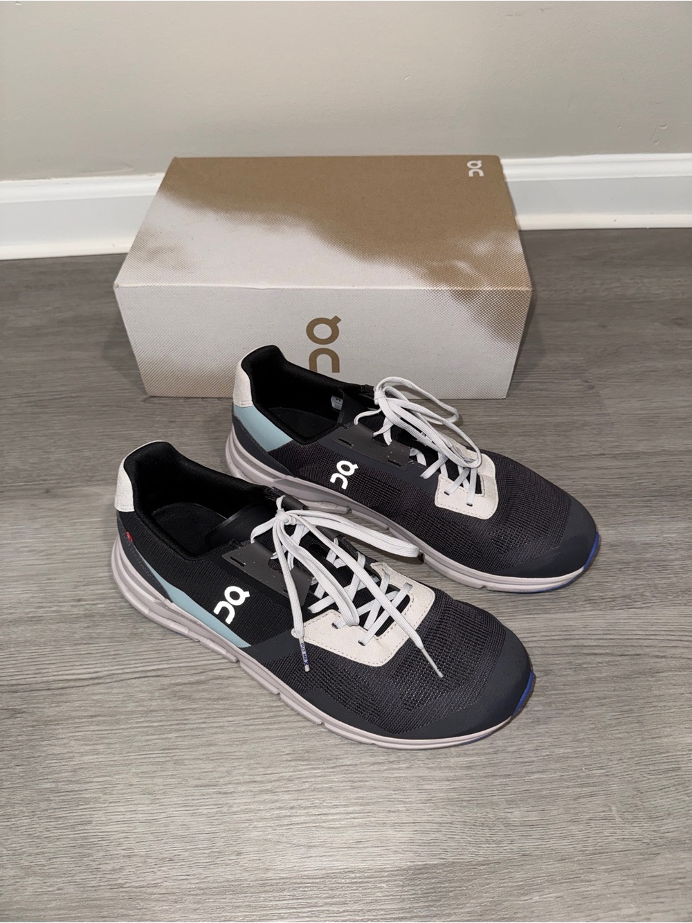 On Cloudrift Magnet/Grey Mist Size 11
